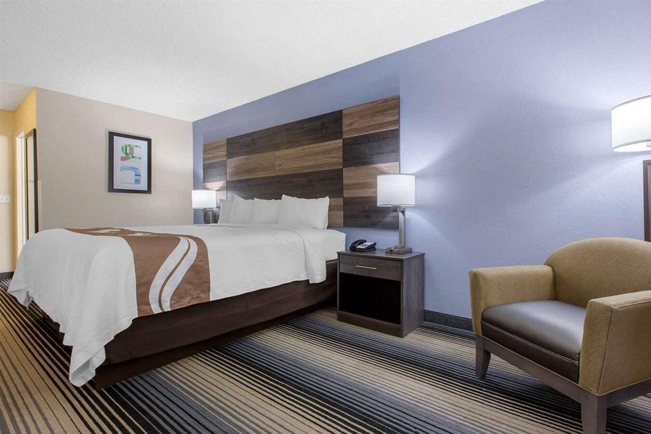 Quality Inn Airport-Near Uptown Charlotte Exteriör bild