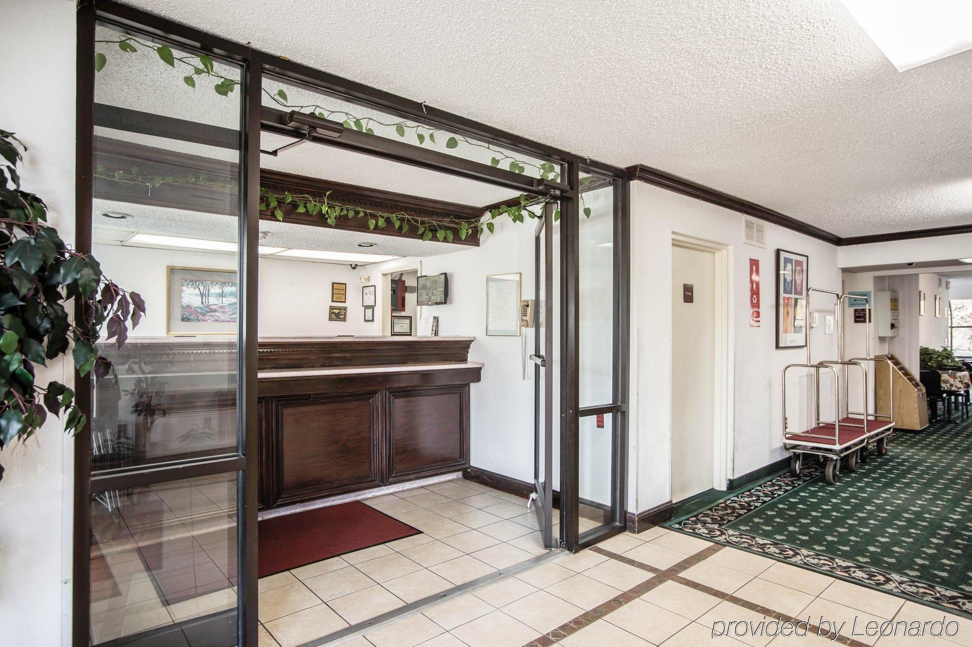 Quality Inn Airport-Near Uptown Charlotte Exteriör bild
