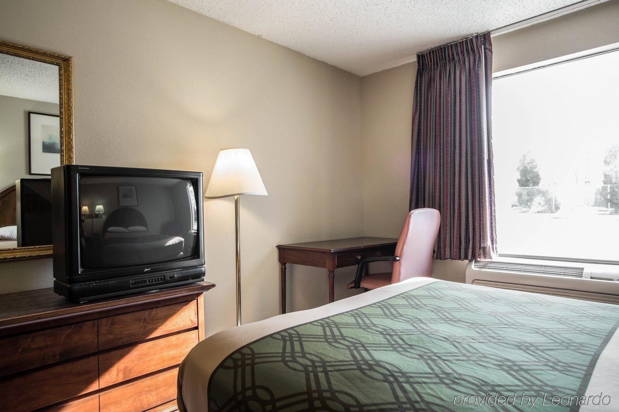Quality Inn Airport-Near Uptown Charlotte Exteriör bild