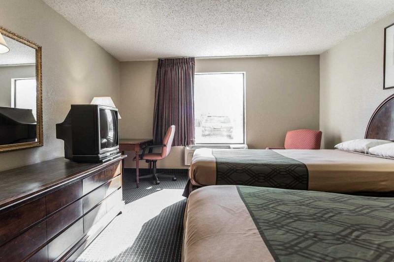Quality Inn Airport-Near Uptown Charlotte Exteriör bild